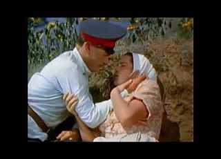 никто нас в церкви не венчал