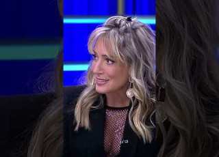 Saba Tümer Ağzından Kaçırdı Şarkılar Bizi Söyler Shorts