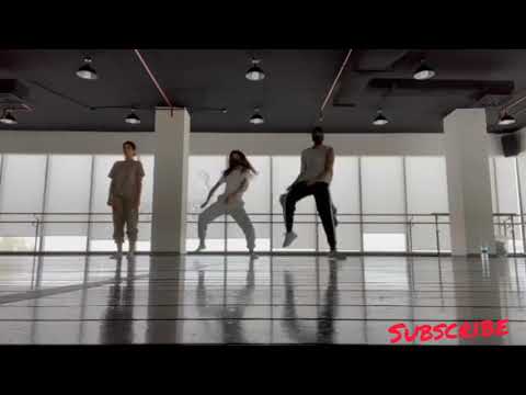 رقصة شرين و نارين على اغنية يلا بينا Video اشتراك اغاني Like