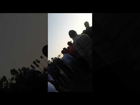 شاب يتحرش على شاب مثلي في حلقة من ساحة جامع الفنا شاب يتحرش على شاب مثلي في حلقة من ساحة جامع الفنا