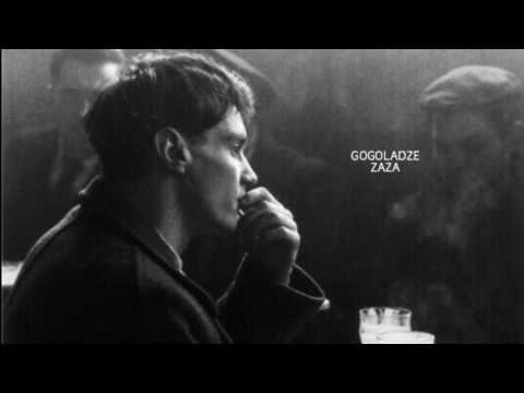 А там как прежде бьют фонтаны