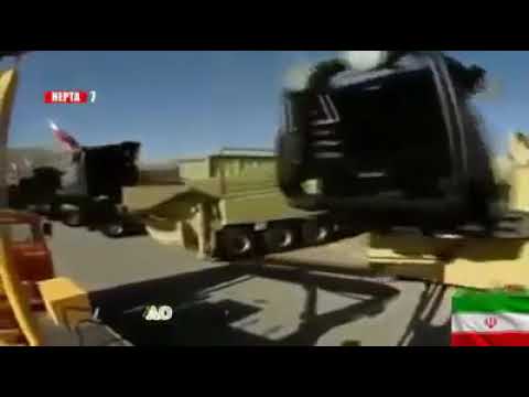 ايران تستعرض صواريخ