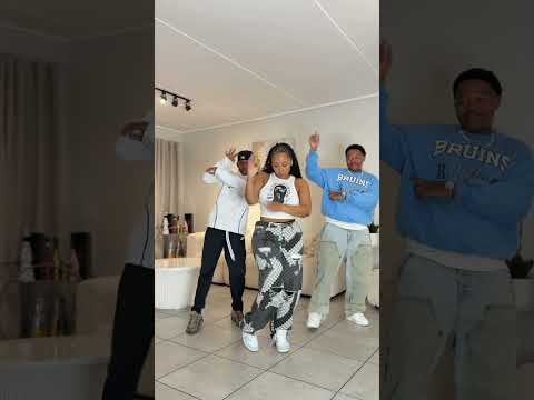 Cyan Boujee Peanuts And Ghost Hlubi Join The Amapiano Tobetsa 3 0 Dance Challenge Amapianovibessa