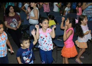 2015 VBS مدرسة الكتاب الصيفية
