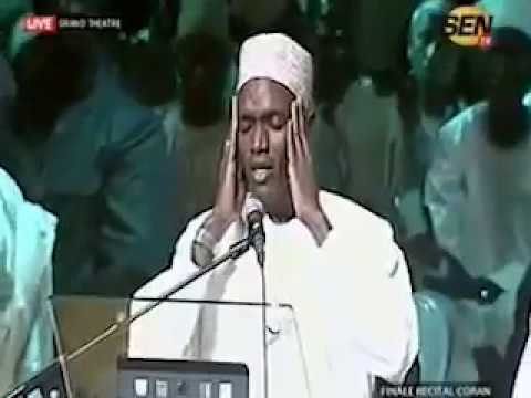 محمد الهادى توري ومقطع رائع من سورة يوسف محمد الهادى توري ومقطع رائع من سورة يوسف