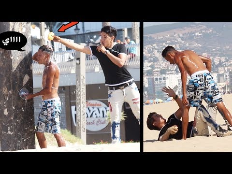 شاهد اول عربي يقوم بمقلب الشامبو SHAMPO PRANK