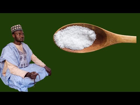 GISHIRI YANA KORAR ALJANU DAGA GIDA YANA LALATA SIHIRI DA AKA YI A GIDA