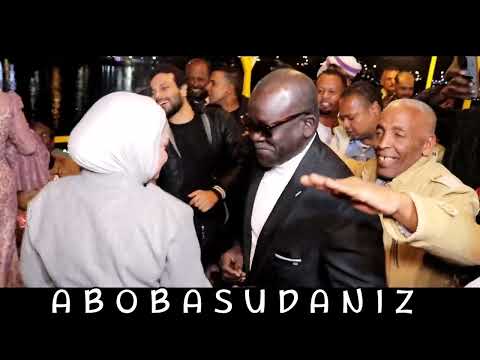 ناهد محجوب والحلفاوي ولعو عيد ميلاد مرفت عمر ابوبا سودانيز