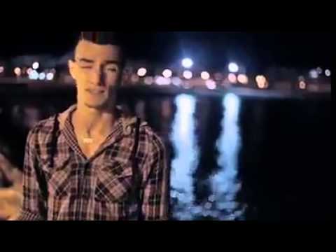 قمة الخداع عند بعض النساء