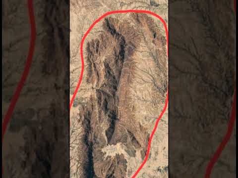 هذا هو منجم جبل عامر للذهب غرب الفاشر وهو سبب هذه الحرب السودان