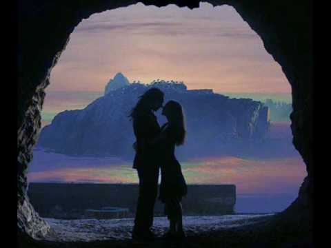 امبارح كان معايا ووعدني بالف وعد