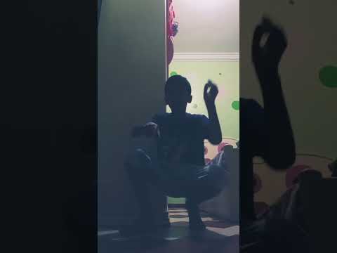 جوا جيتهم اخدو اللقطةو اخويا خيط كدة كام غرزة