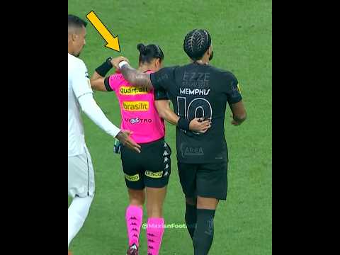 This Referee Likes Neymar Depay