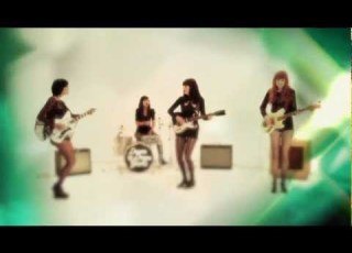  Dum Dum Girls Bedroom Eyes OFFICIAL VIDEO
