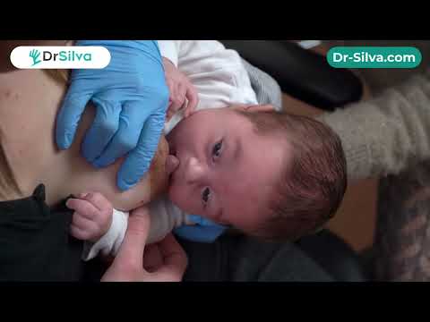 أفضل الوضعيات للرضاعة الطبيعية وكيفية الإمساك بالثدي بشكل عميق وتجنب الألم