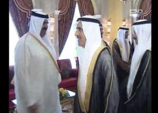 محمد بن راشد يستقبل أمير قطر Flv