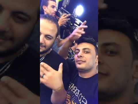 فرحه الفنانين شوف كميه المطربين الموجوده في فرحه الزعيم مجدي الشعار