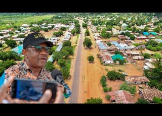  ULEGA ATAKA WAZAWA WAPEWE KIPAUMBELE UJENZI WA BARABARA