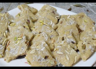 Sooji Ki Barfi Rva Barfi Sooji Ki Katli Easy And Tasty Recipe By Yasmin Huma Khan