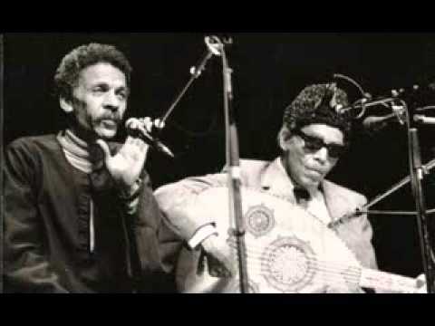 شيلني وشيلك الشيخ إمام