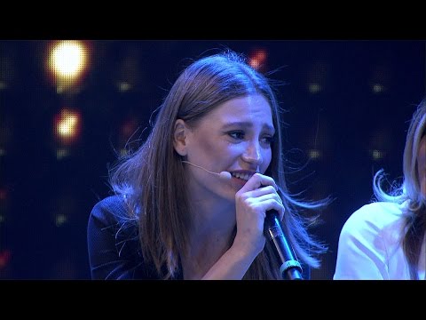 Beyaz Show Serenay Sarıkaya Telefonun Başında Canlı Performans