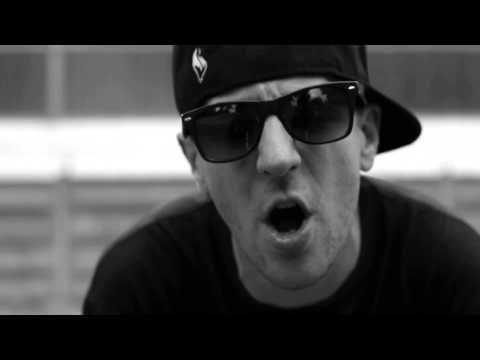 Hősök Oooh Official Video Version 2011