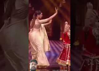 Deepika Padukone Dance To Ghoomar InHigh Heels Advaithtrends Bollywod