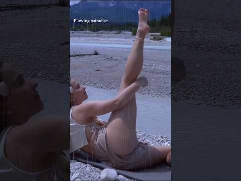 Natural Yoga Flowina Paradise011