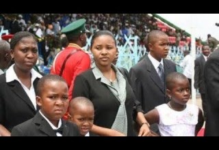 HII NDIO FAMILIA YA HAYATI RAIS JOHN POMBE MAGUFULI