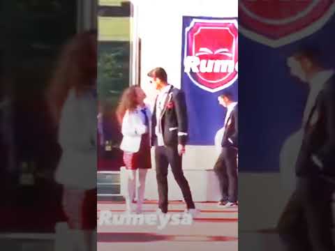 Olmazlar Inat Elimi Tut Asdor Kardeşlerim Suburcuyazgıcoşkun Onurseyityaran Onyaz