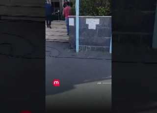 اجبار وکلا به تحویل تلفن همراه هنگام ورود به دادگستری