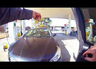  Woman Turns Gas Station Into A Battlefield