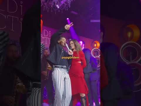 Edis Ve Serenay Sarıkaya Dan Martılar Düeti Edis Edisgörgülü Serenaysarıkaya Konser Ytviral