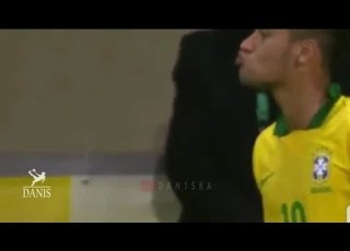  من الغضب الي المرح في كرة القدم و مع قبلة نيمار