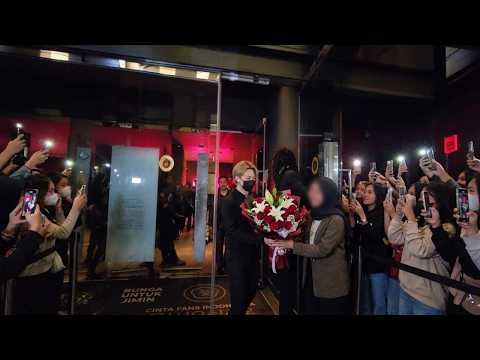 5 Minutes Ago Jimin Was Surprised By Fans Today