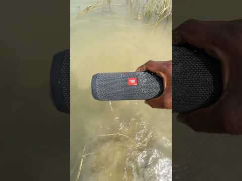JBL Spekar Throw Jump