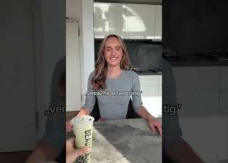 Vertrau Niemals Einem Boy Der Zu Viel Auf Tiktok Chillt Keanu Rapp Cr Shabellow