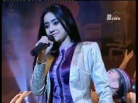 نازیه کرامت الله و آهنگ میدا میدا Noziya Karomatullo And Song Mayda Mayda