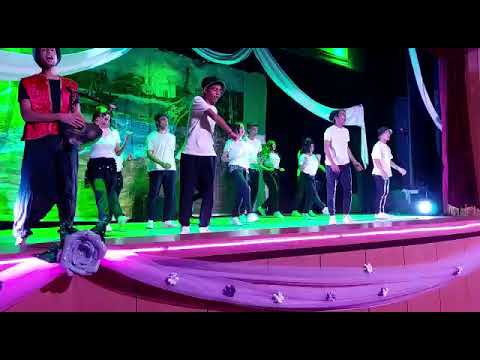 أبويا وصاني طلاب مدرسة حدائق المعادي القومية