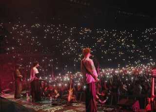 Borderline When It S Raining Live