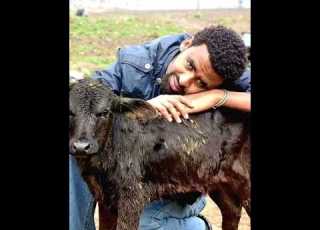 ባባ 3 ዓመት ሞላው የዛሬ 3 ዓመት በዚች ቀን በዚች ስአት ነበር አርቲስት ታሪኩ ብርሀኑ ባባ ነፍስህን ከደጋጎቹ ያድርግልን