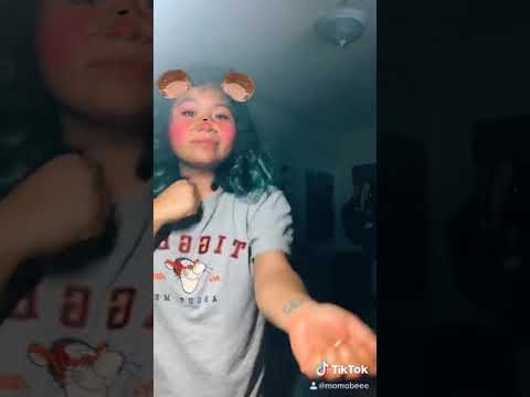 Renegade Tik Tok MoMo Bee