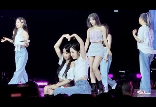 TWICE SAY SOMETHING Banc Of California Stadium LA Encore Day 2 5 15 2022