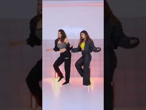 Mud Ke Na Dekh Ft Jacqueline Fernandez And Anam Darbar Atrangz Vlogs