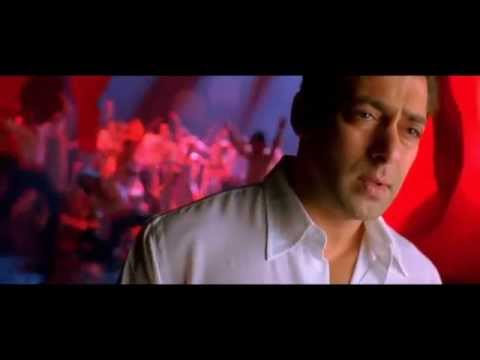 عمرو دياب ورجعت من السفر