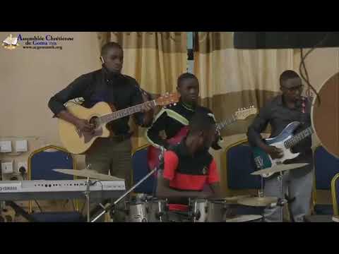 Kitambo Bado Vita Itaisha Praising Song Kitambo Bado Vita Itaisha Praising Song