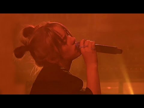 Billie Eilish Listen Before I Go Live Performance Life Is Beautiful 2019