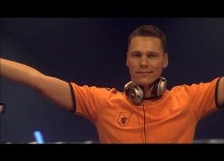 DJ Tiesto Adagio For Strings Original Mix BDRip 1080p Tiesto Live In Concert 2003