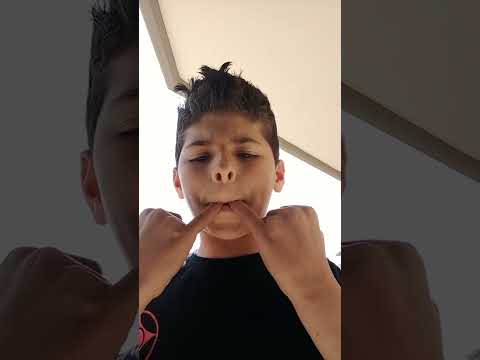 تعلم التصفير في يد