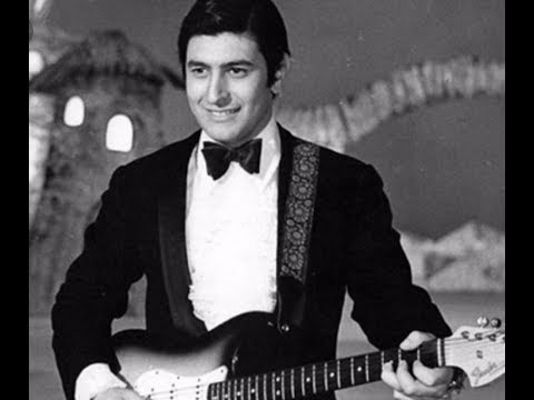 عزف ملك الجيتار عمر خورشيد حفله ام كلثوم دارت الايام